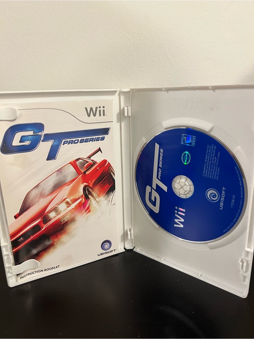 GT Pro Series (Wii) Game - Picture 3 of 4